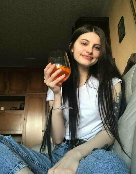 Nacktes geleaktes OnlyFans-Foto von Victoriahampton