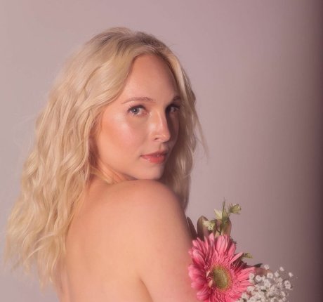 Nacktes geleaktes OnlyFans-Foto von Candice King