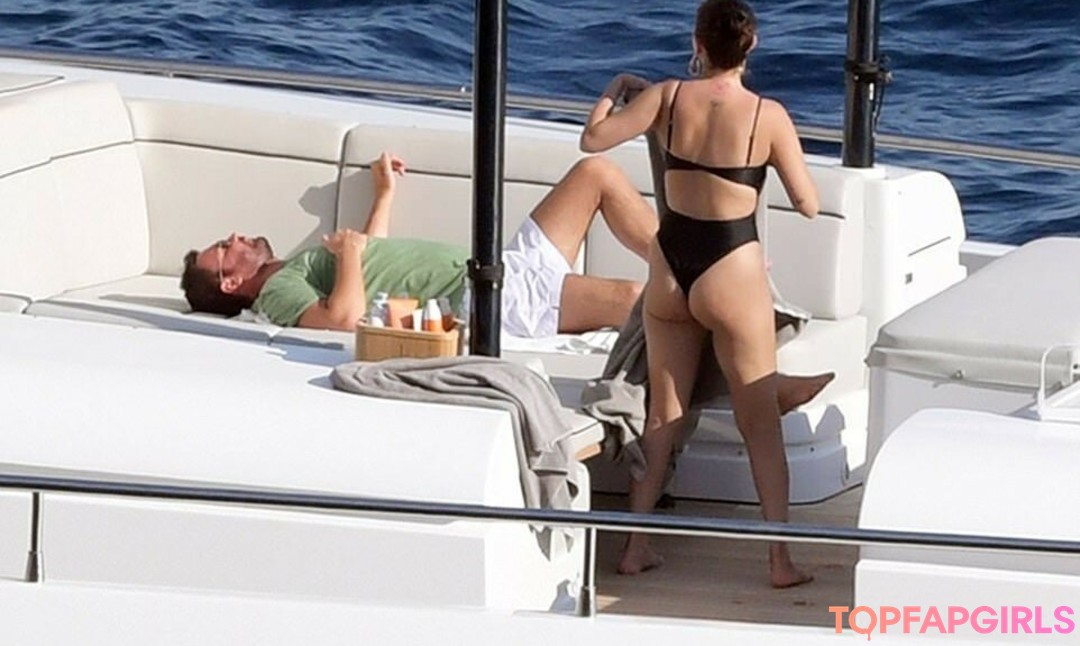 Nacktes geleaktes OnlyFans-Foto von Selena Gomez #1163