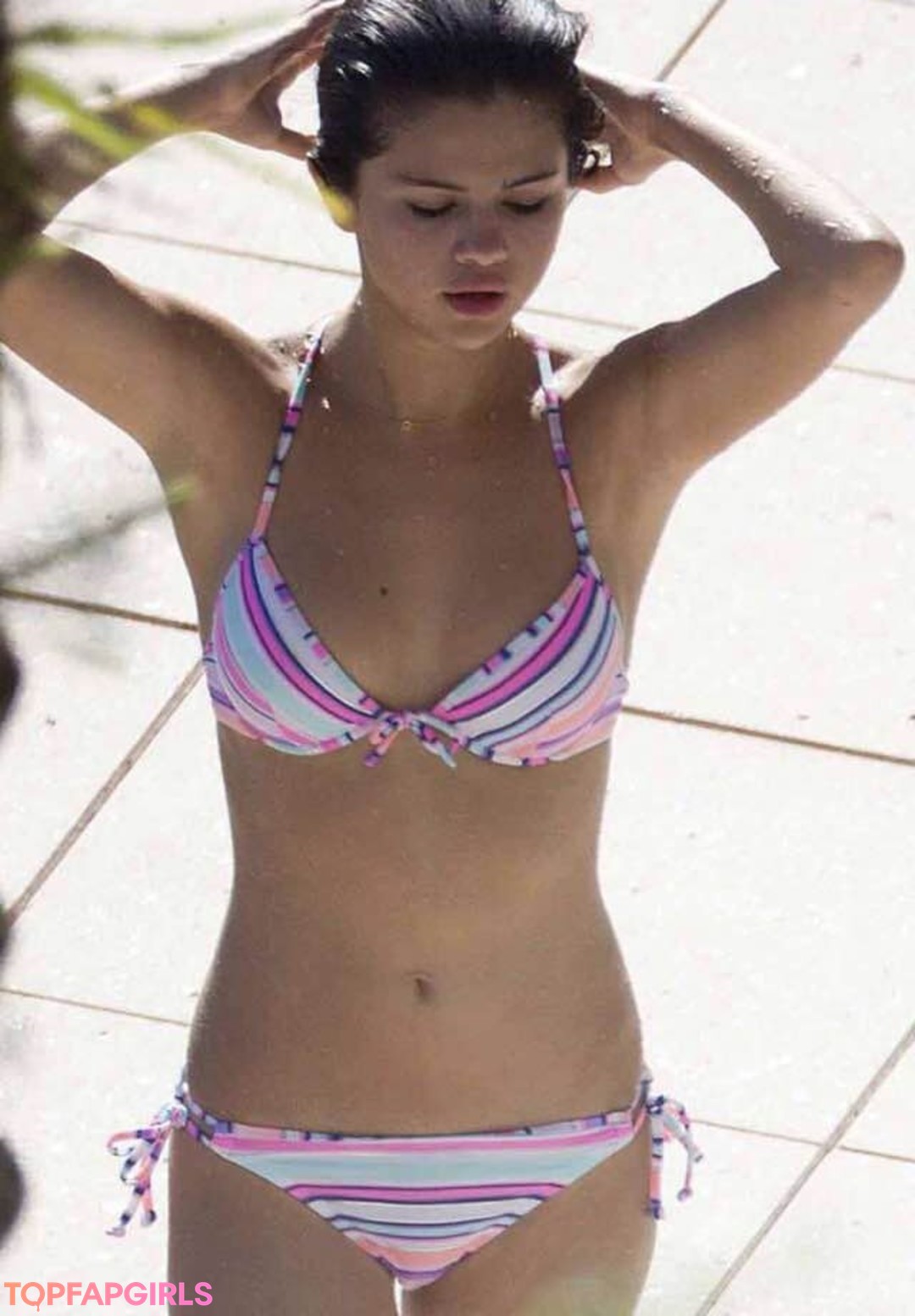 Nacktes geleaktes OnlyFans-Foto von Selena Gomez #1524
