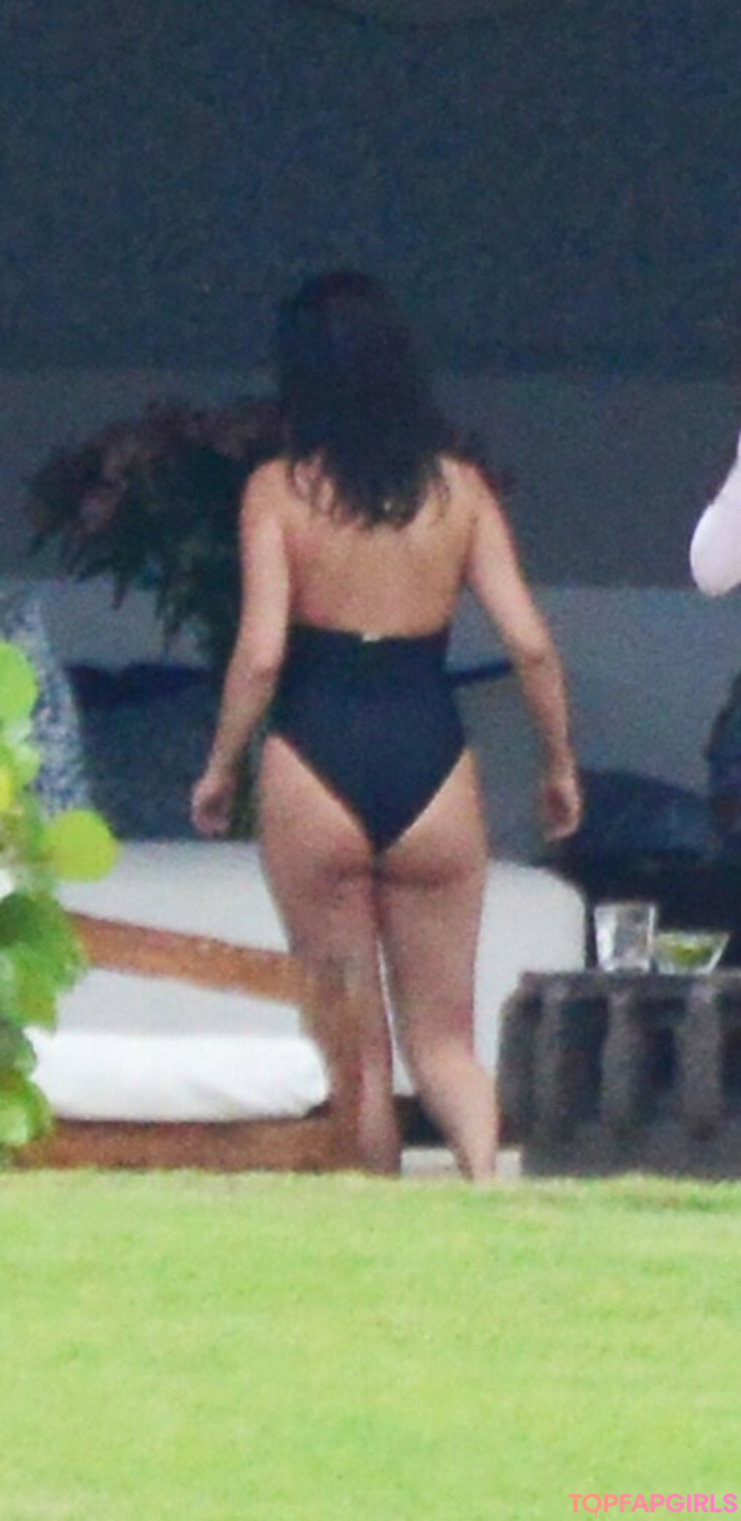 Nacktes geleaktes OnlyFans-Foto von Selena Gomez #1592