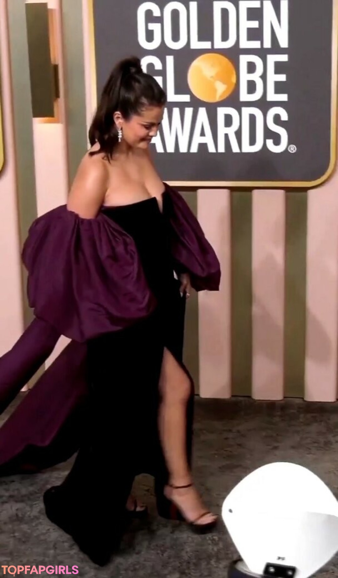 Nacktes geleaktes OnlyFans-Foto von Selena Gomez #1711