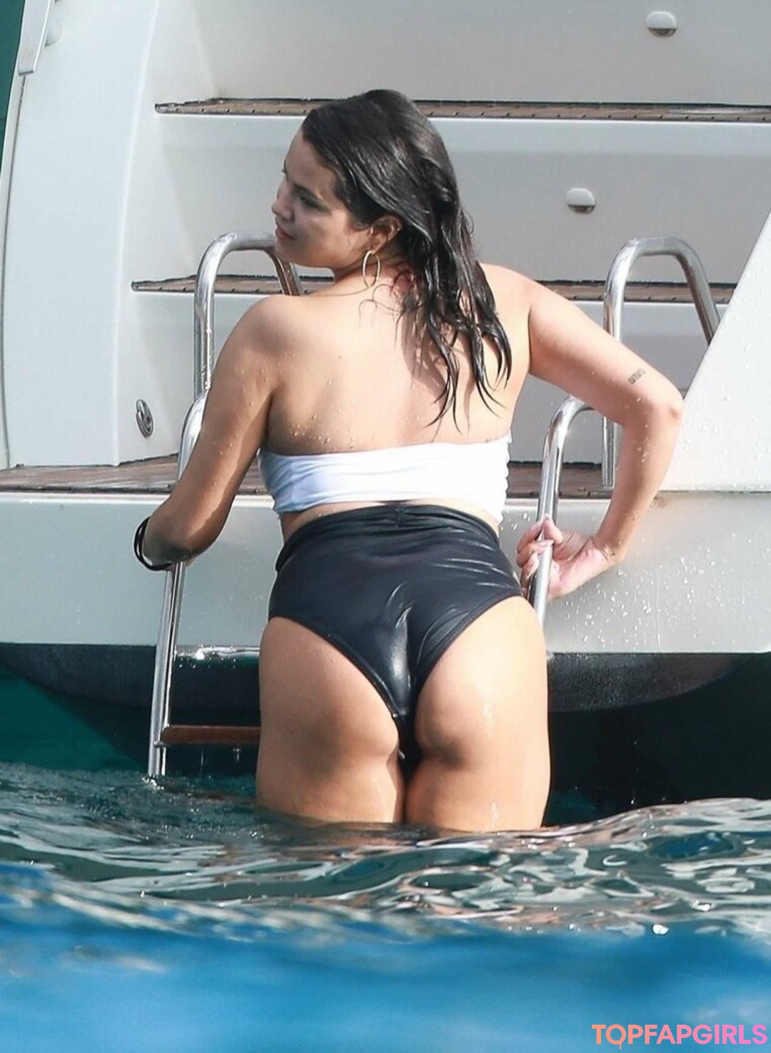 Nacktes geleaktes OnlyFans-Foto von Selena Gomez #1980