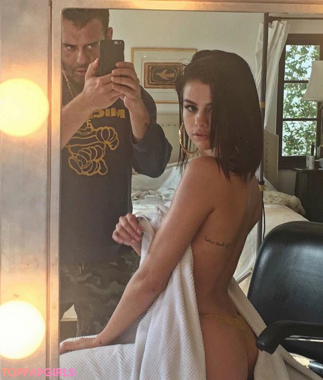 Nacktes geleaktes OnlyFans-Foto von Selena Gomez #1982