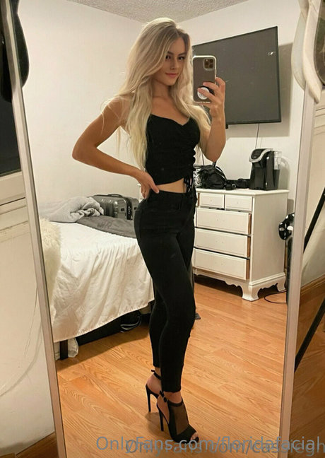 Nacktes geleaktes OnlyFans-Foto von Floridafacial