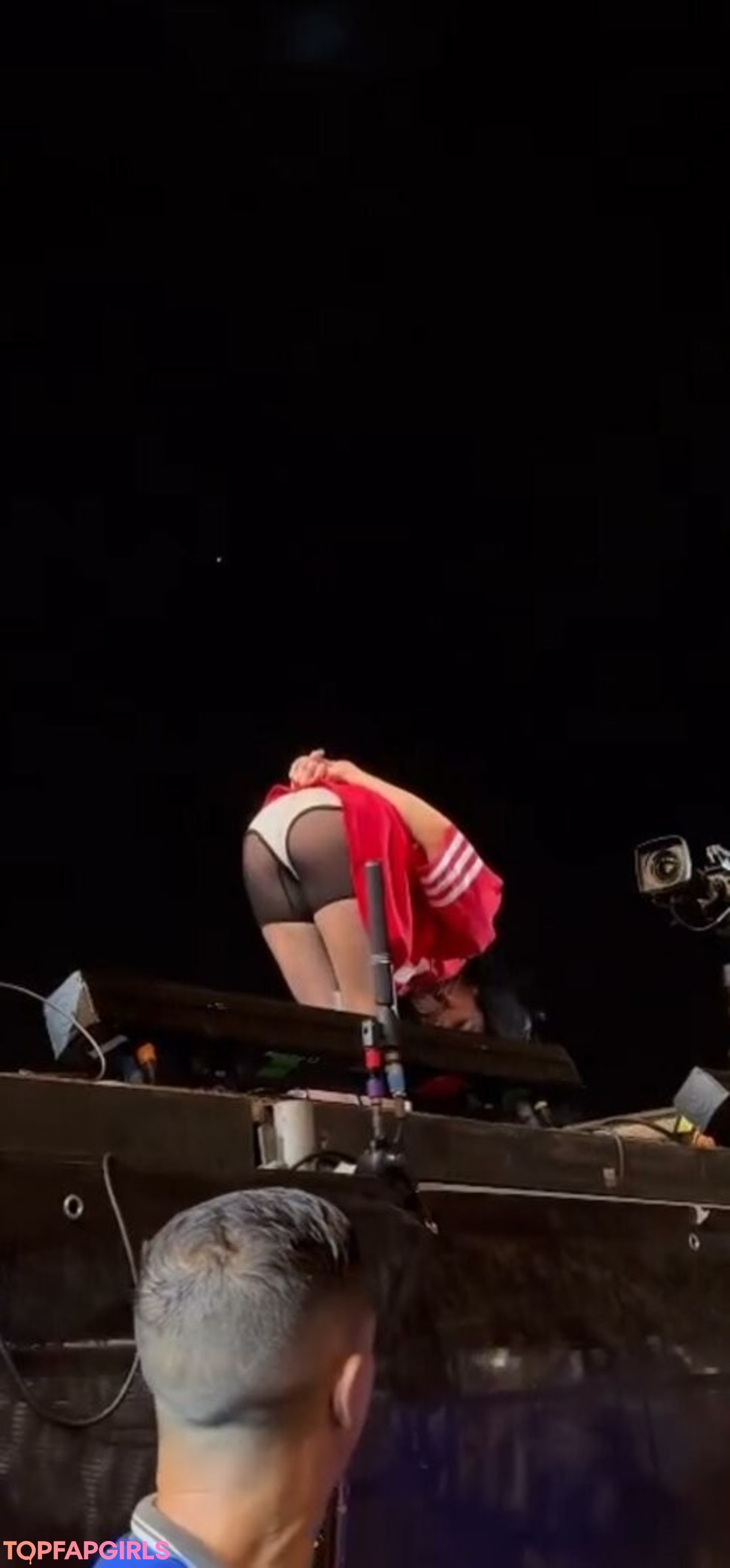Nacktes geleaktes OnlyFans-Foto von Billie Eilish #1028