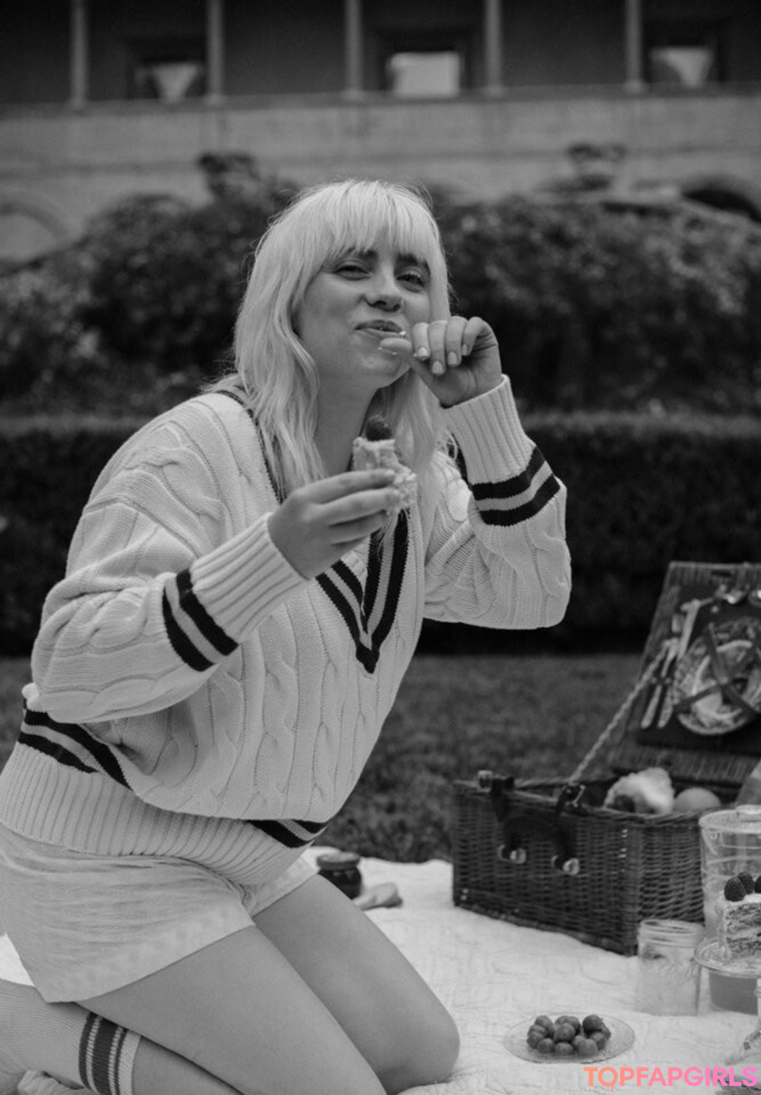 Nacktes geleaktes OnlyFans-Foto von Billie Eilish #1592