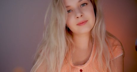 Nacktes geleaktes OnlyFans-Foto von Valeriya Asmr
