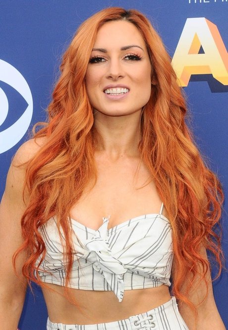 Nacktes geleaktes OnlyFans-Foto von Becky Lynch