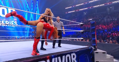 Nacktes geleaktes OnlyFans-Foto von Becky Lynch