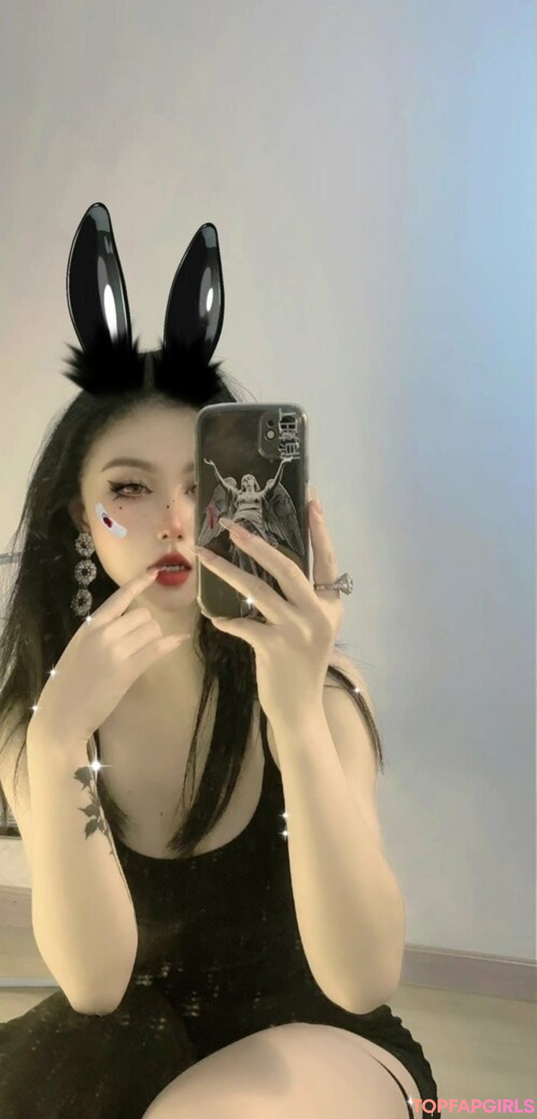 Nacktes geleaktes OnlyFans-Foto von Qiaoniutt #1202