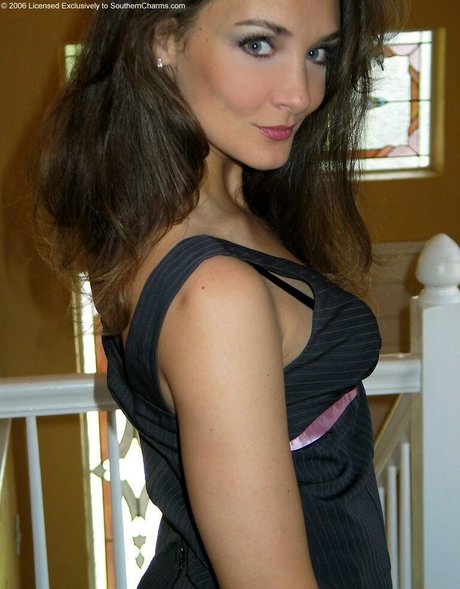 Southern-Charms Reese