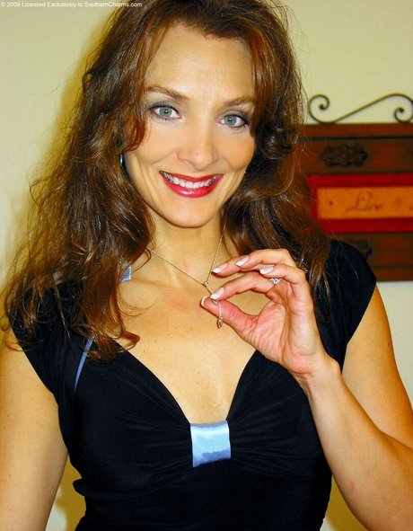 Southern-Charms Reese