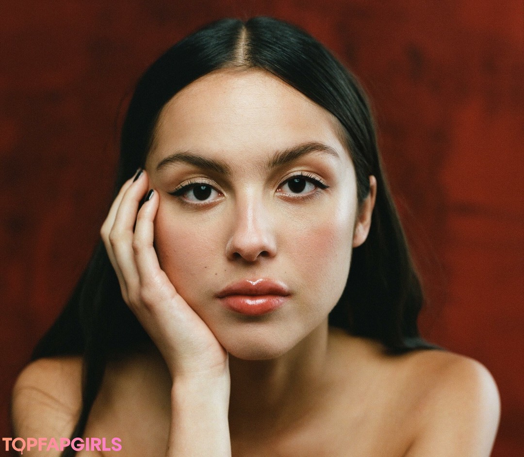 Nacktes geleaktes OnlyFans-Foto von Olivia Rodrigo #1409