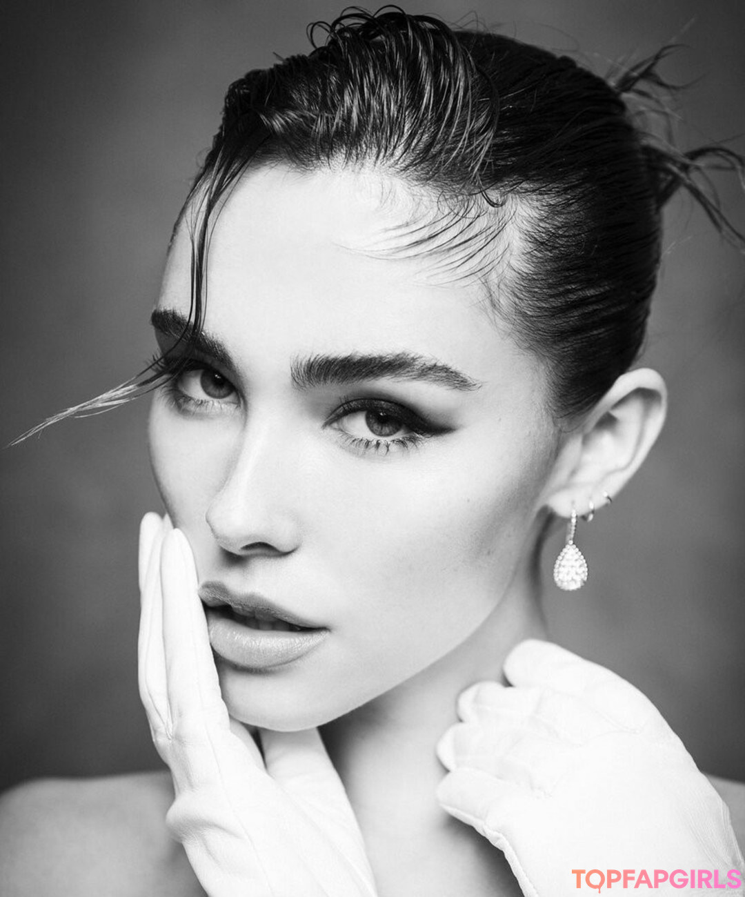 Nacktes geleaktes OnlyFans-Foto von Madison Beer #1282