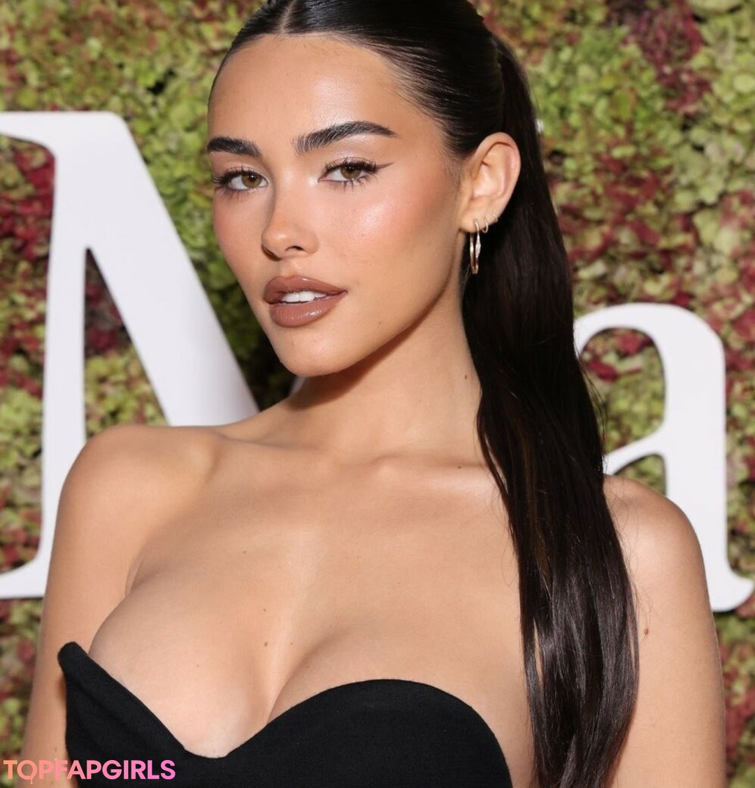 Nacktes geleaktes OnlyFans-Foto von Madison Beer #1407