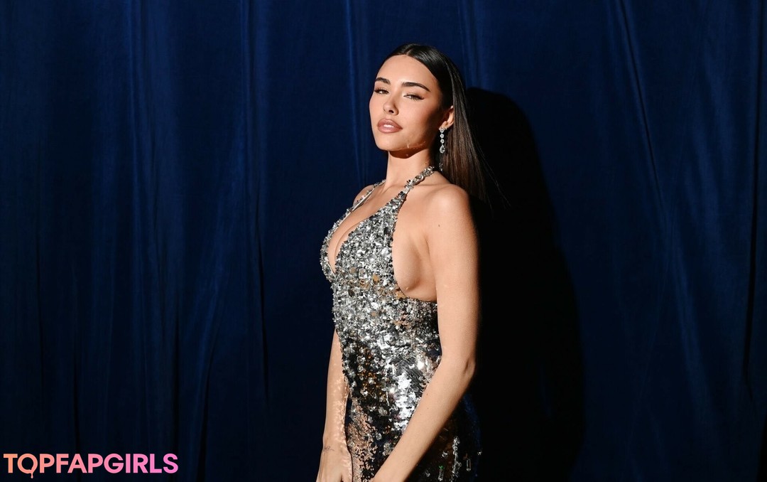 Nacktes geleaktes OnlyFans-Foto von Madison Beer #1417