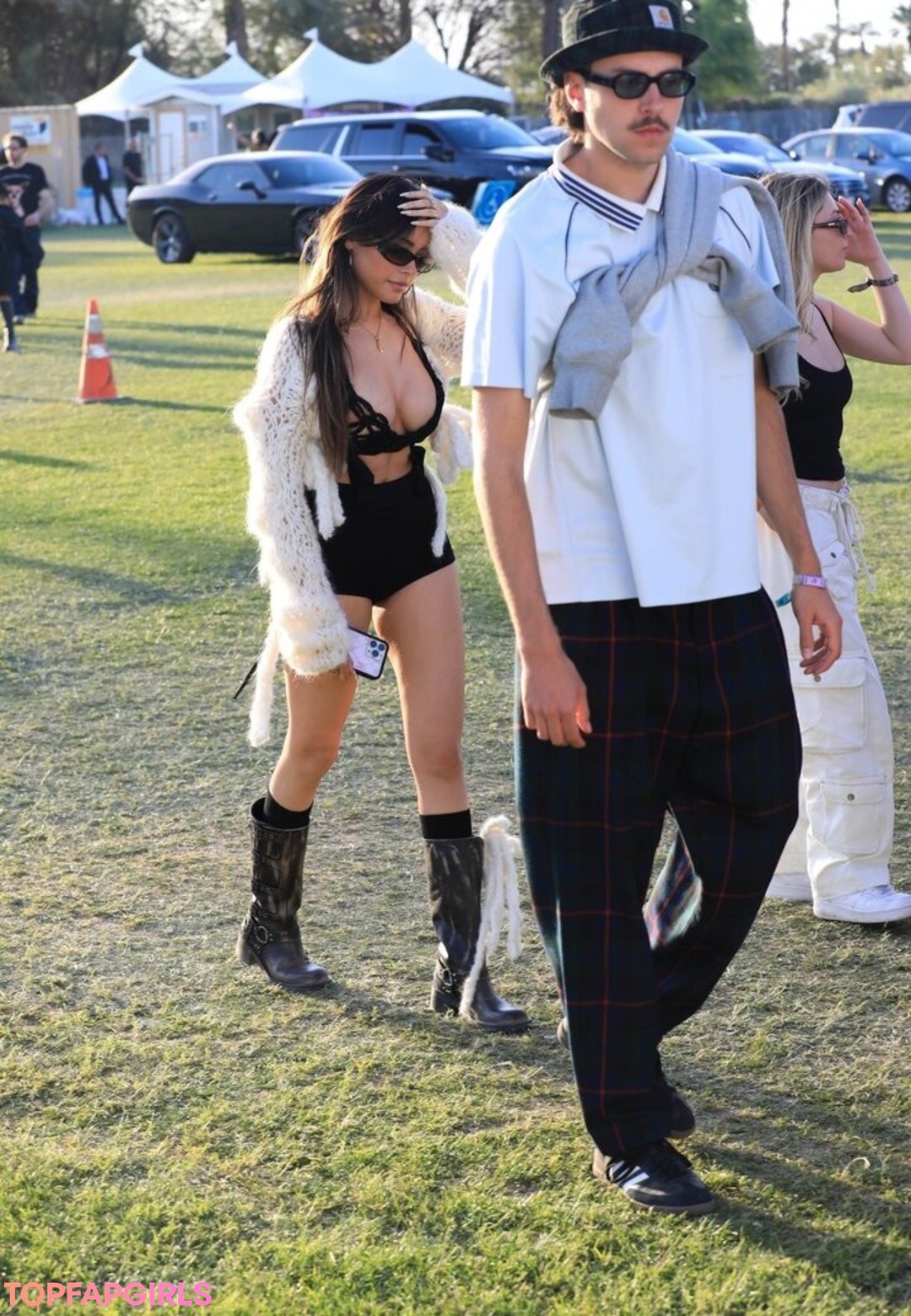 Nacktes geleaktes OnlyFans-Foto von Madison Beer #1751