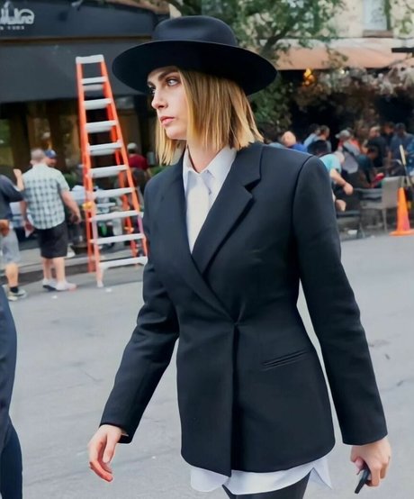 Cara Delevingne
