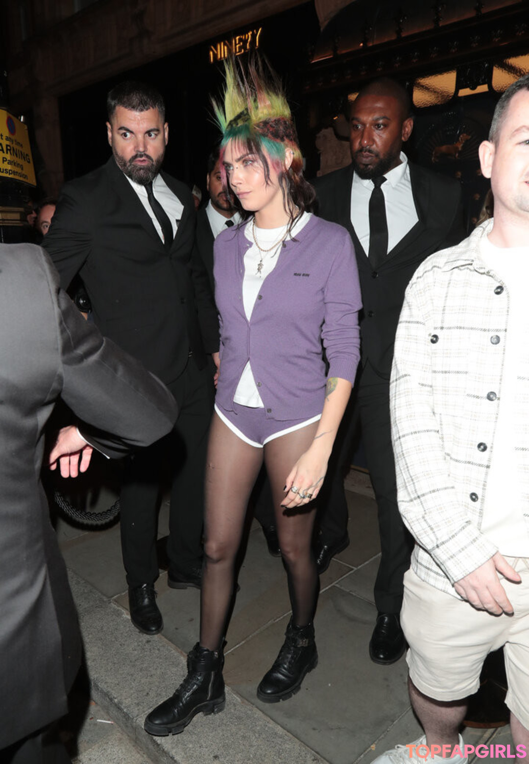 Nacktes geleaktes OnlyFans-Foto von Cara Delevingne #1193