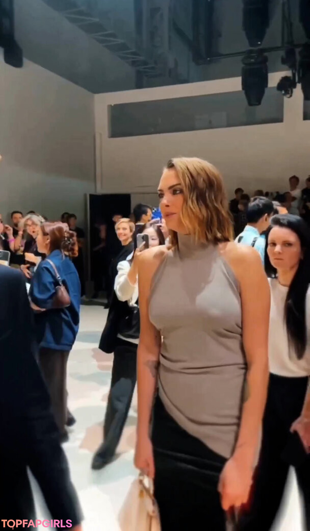 Nacktes geleaktes OnlyFans-Foto von Cara Delevingne #1204