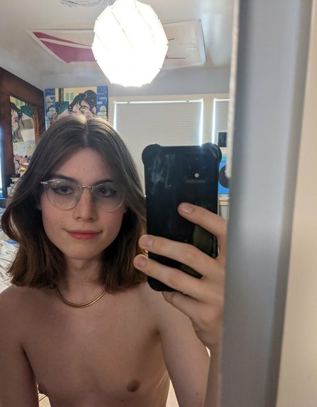 Nacktes geleaktes OnlyFans-Foto von Nayomo
