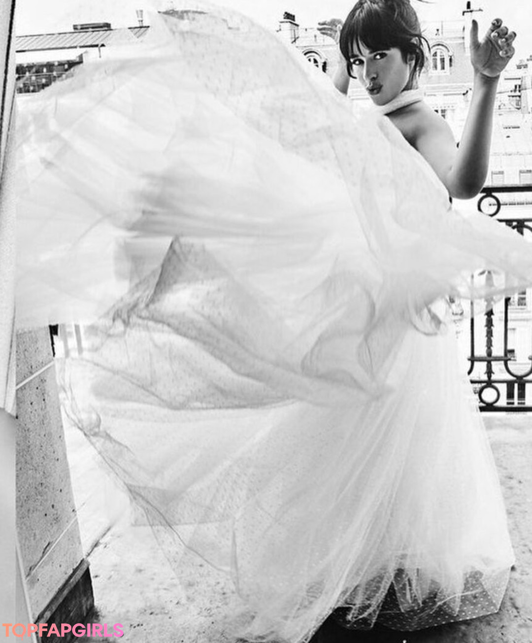 Nacktes geleaktes OnlyFans-Foto von Camila Cabello #1472
