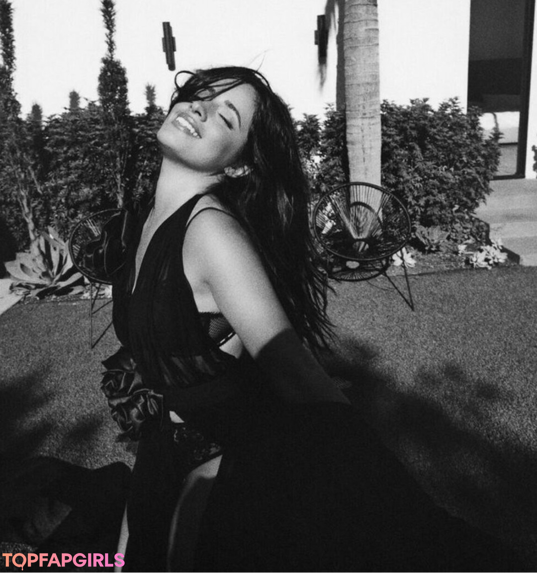 Nacktes geleaktes OnlyFans-Foto von Camila Cabello #1590