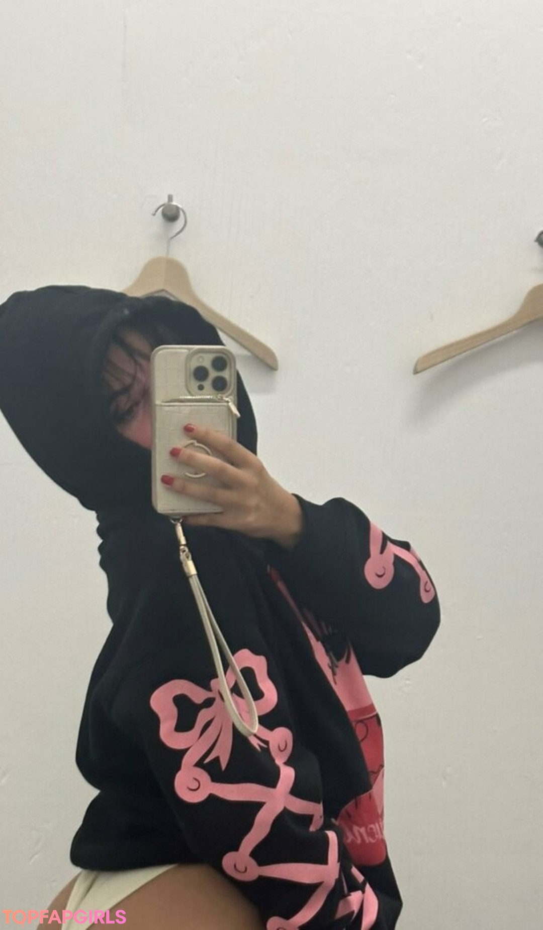 Nacktes geleaktes OnlyFans-Foto von Camila Cabello #1611