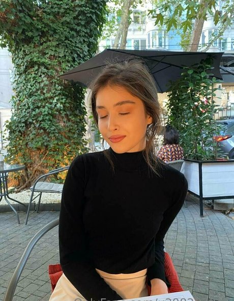 Nacktes geleaktes OnlyFans-Foto von Crazyluuuuuna