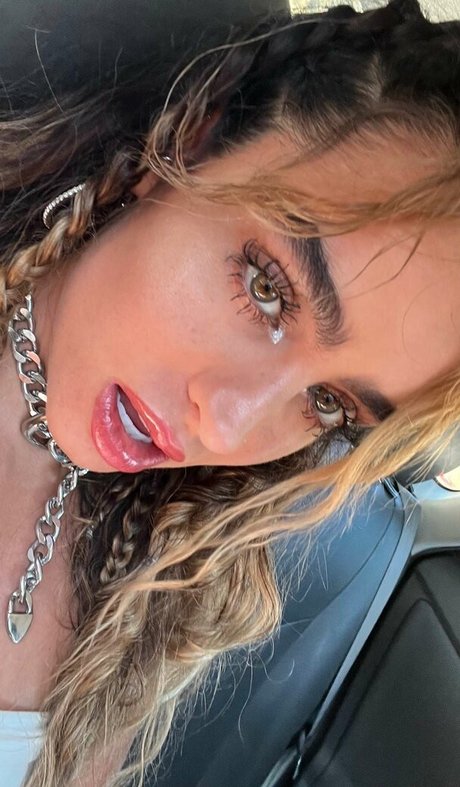 Sommer Ray