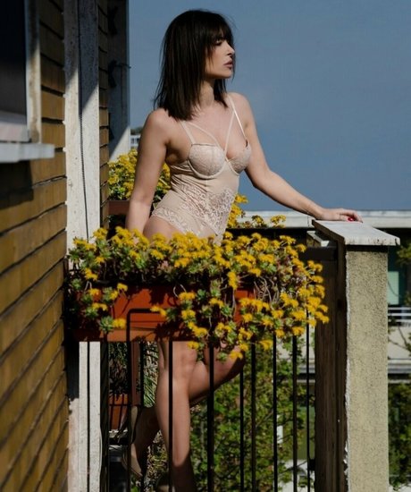 Nacktes geleaktes OnlyFans-Foto von Sheilagrembiule