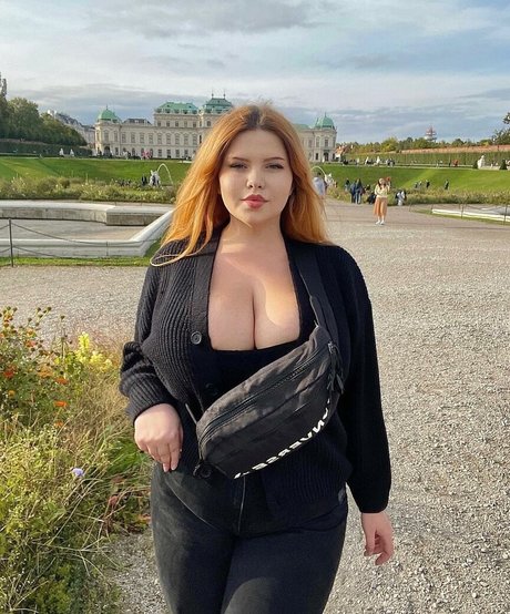 Nacktes geleaktes OnlyFans-Foto von Anna Bernadina