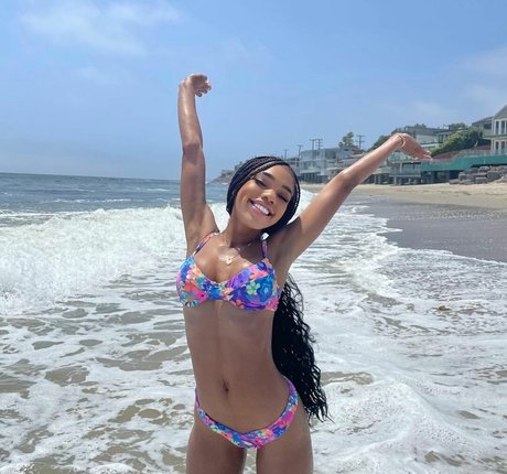 Nacktes geleaktes OnlyFans-Foto von Teala Dunn