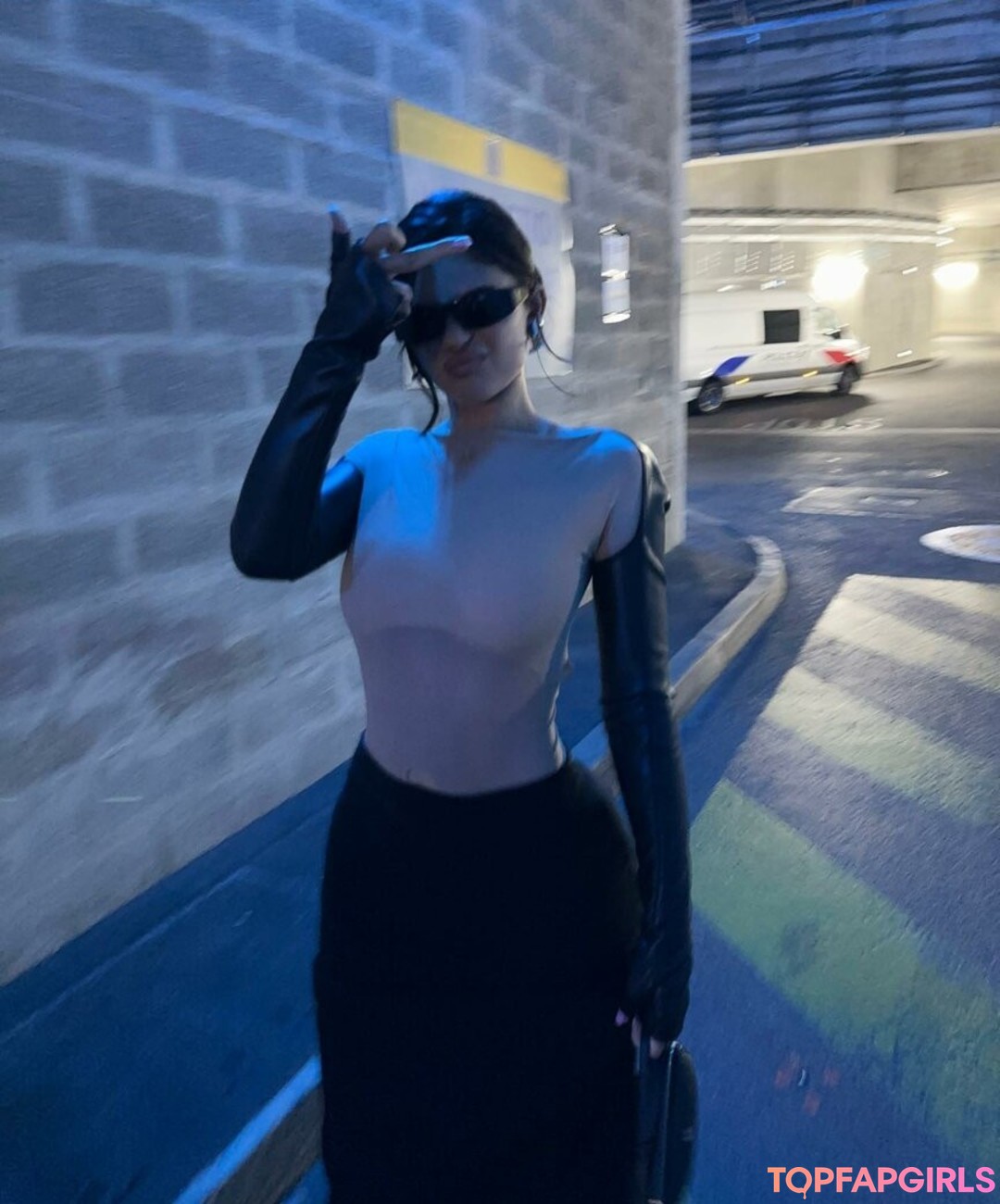 Nacktes geleaktes OnlyFans-Foto von Kylie Jenner #1171
