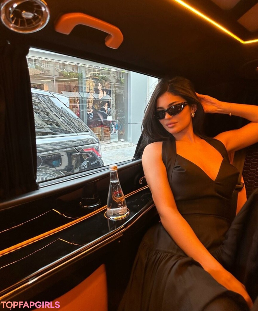 Nacktes geleaktes OnlyFans-Foto von Kylie Jenner #1186