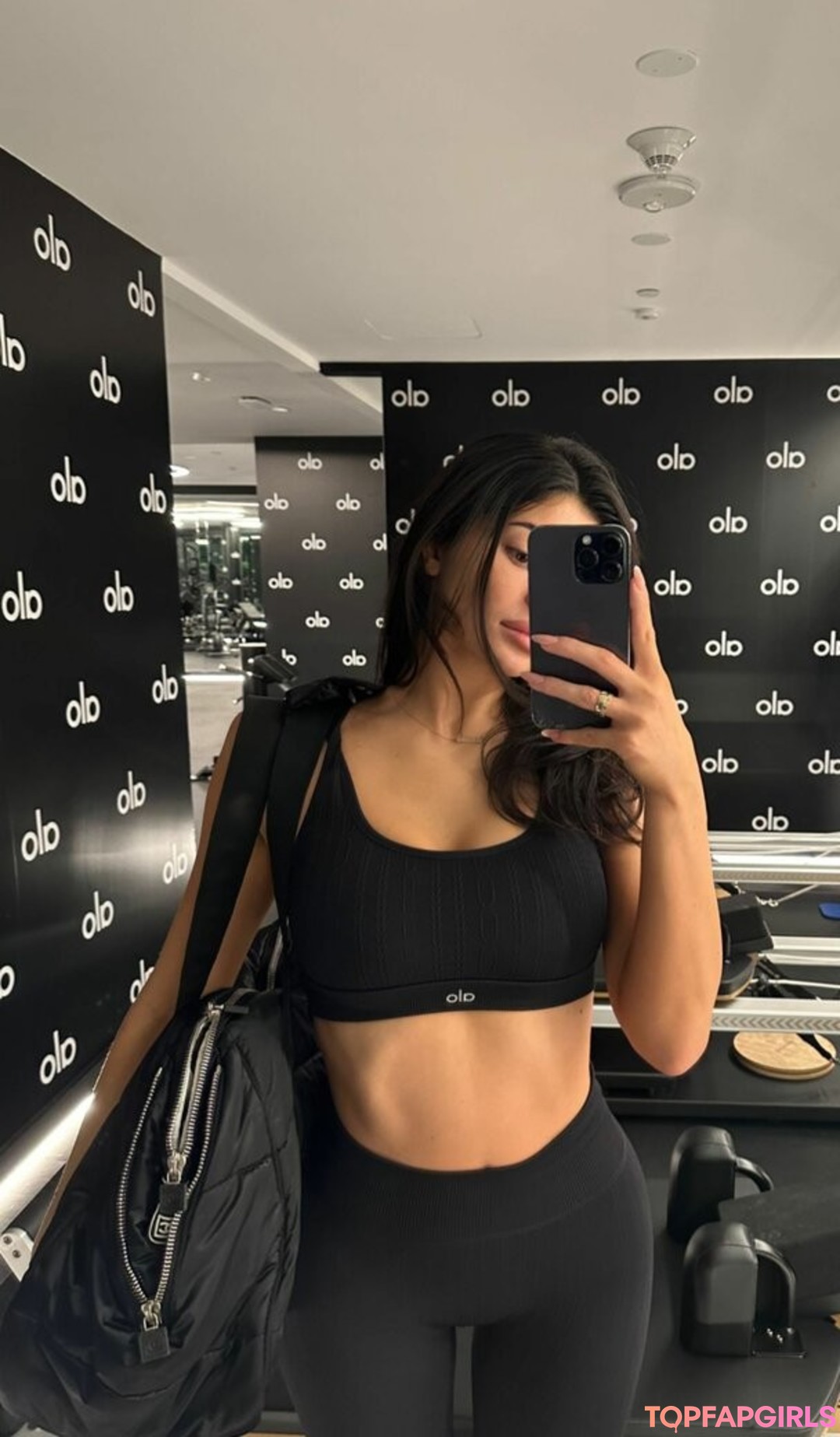 Nacktes geleaktes OnlyFans-Foto von Kylie Jenner #1222