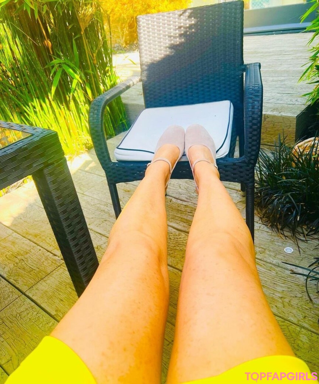 Nacktes geleaktes OnlyFans-Foto von Carol Vorderman #1175