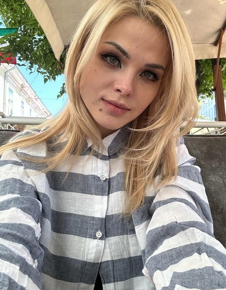 Nacktes geleaktes OnlyFans-Foto von Jessiccaburns
