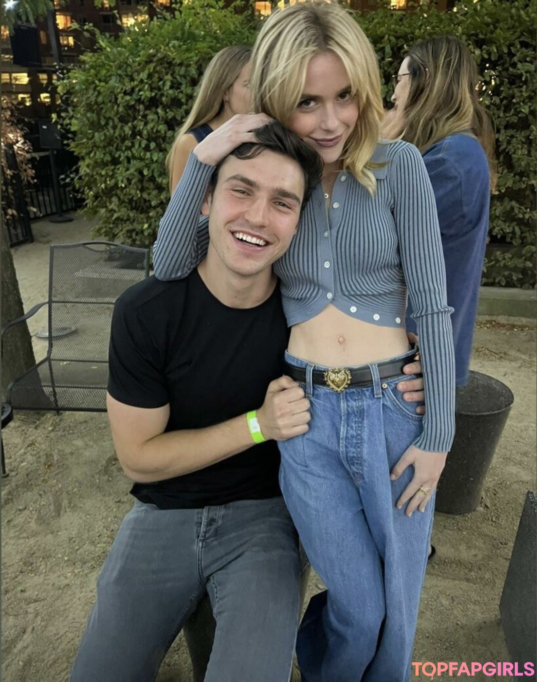 Nacktes geleaktes OnlyFans-Foto von Kiernan Shipka #1252