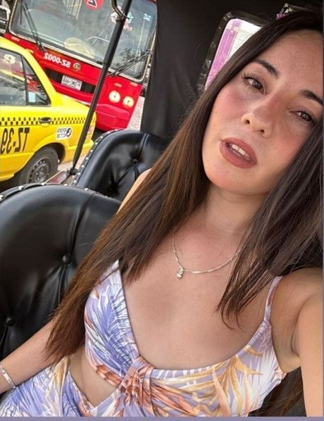 Nacktes geleaktes OnlyFans-Foto von Bellacuentos