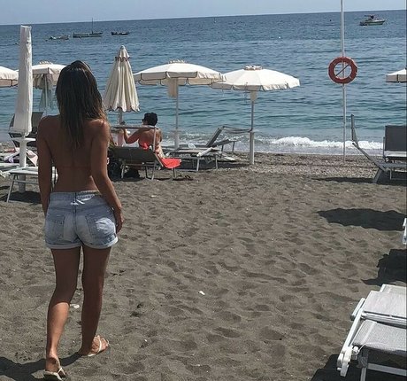 Nacktes geleaktes OnlyFans-Foto von Paloma Tocci