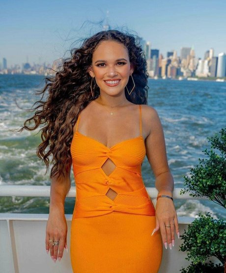 Madison Pettis