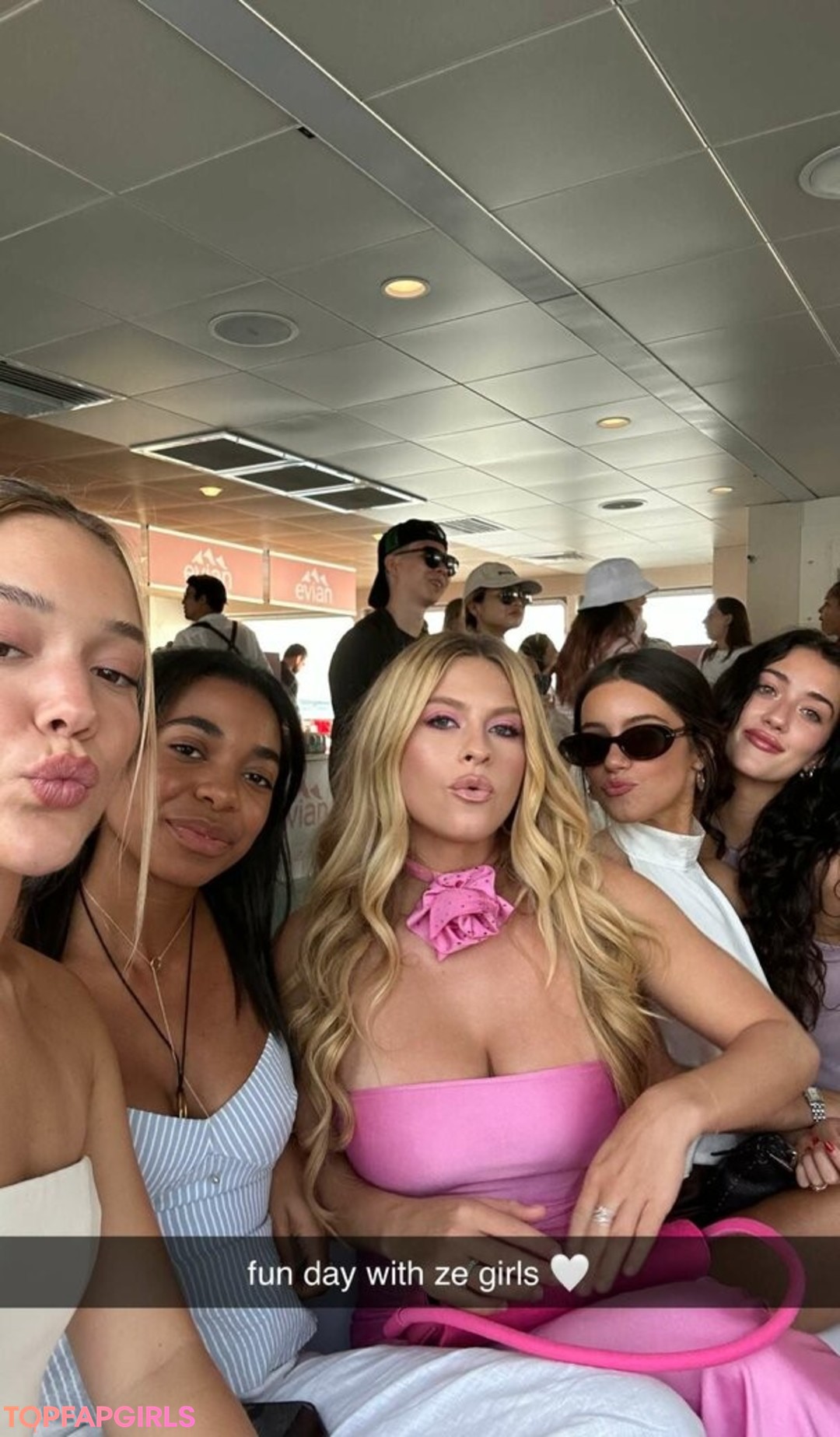 Nacktes geleaktes OnlyFans-Foto von Olivia Ponton #1089