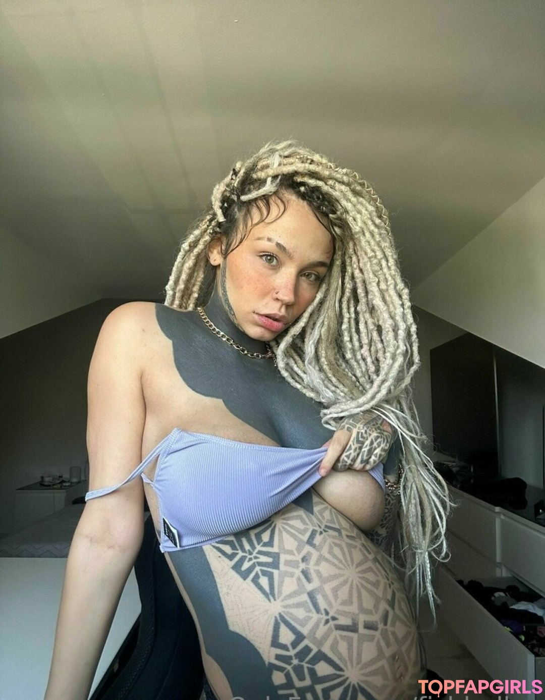 Nacktes geleaktes OnlyFans-Foto von Fishball Suicide #1985