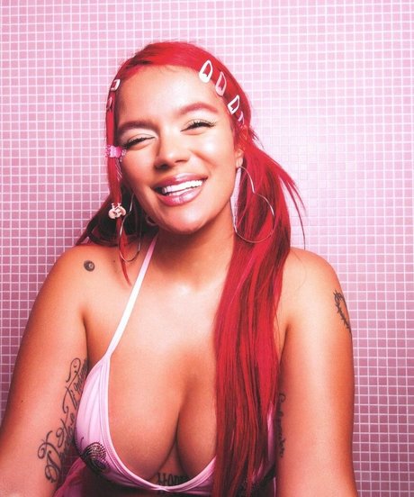 Nacktes geleaktes OnlyFans-Foto von Karol G