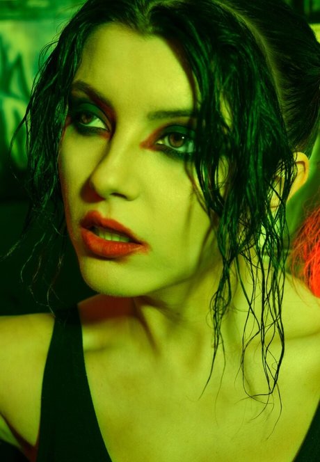 Nacktes geleaktes OnlyFans-Foto von Olyashaa