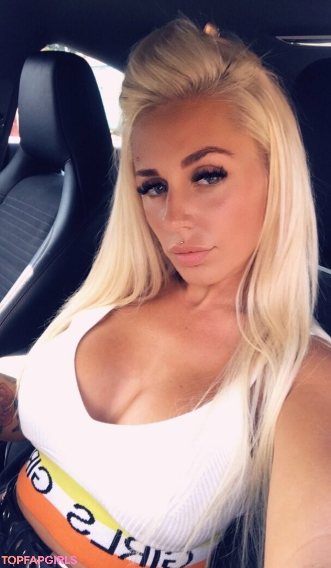 Nacktes geleaktes OnlyFans-Foto von Hotwifey #118 Nacktes geleaktes OnlyFans-Foto von Hotwifey #118