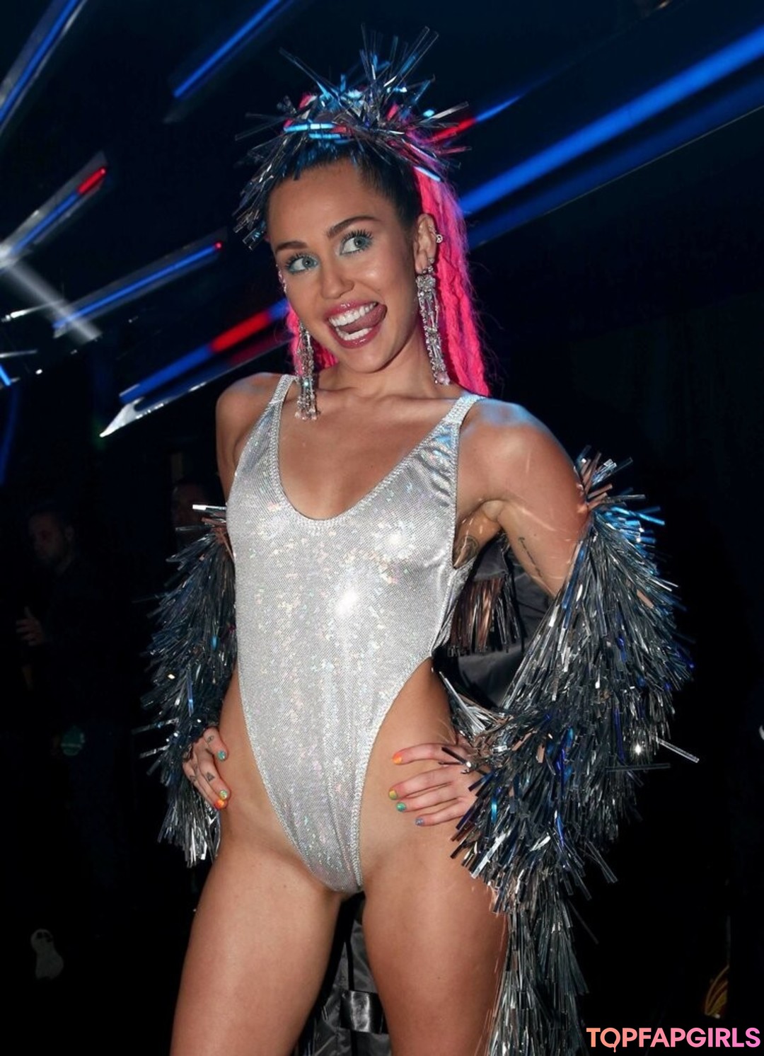 Nacktes geleaktes OnlyFans-Foto von Miley Cyrus #1258