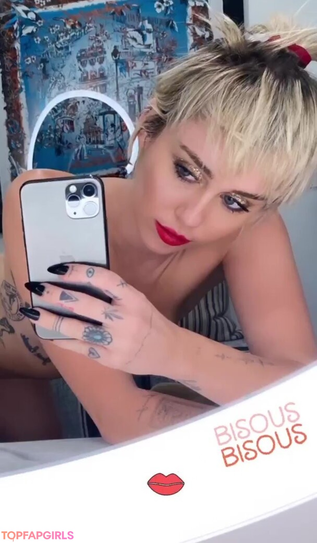 Nacktes geleaktes OnlyFans-Foto von Miley Cyrus #1466